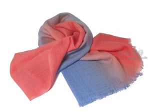 紅藍漸層圍巾